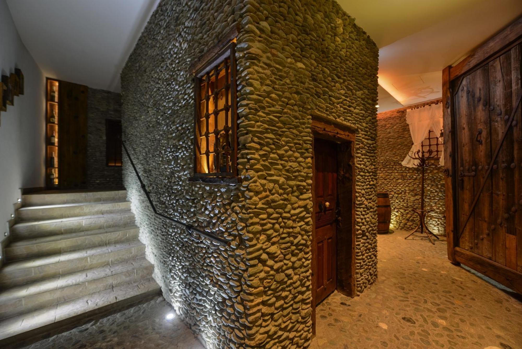 Hotel Carshia E Jupave Gjakova Kültér fotó