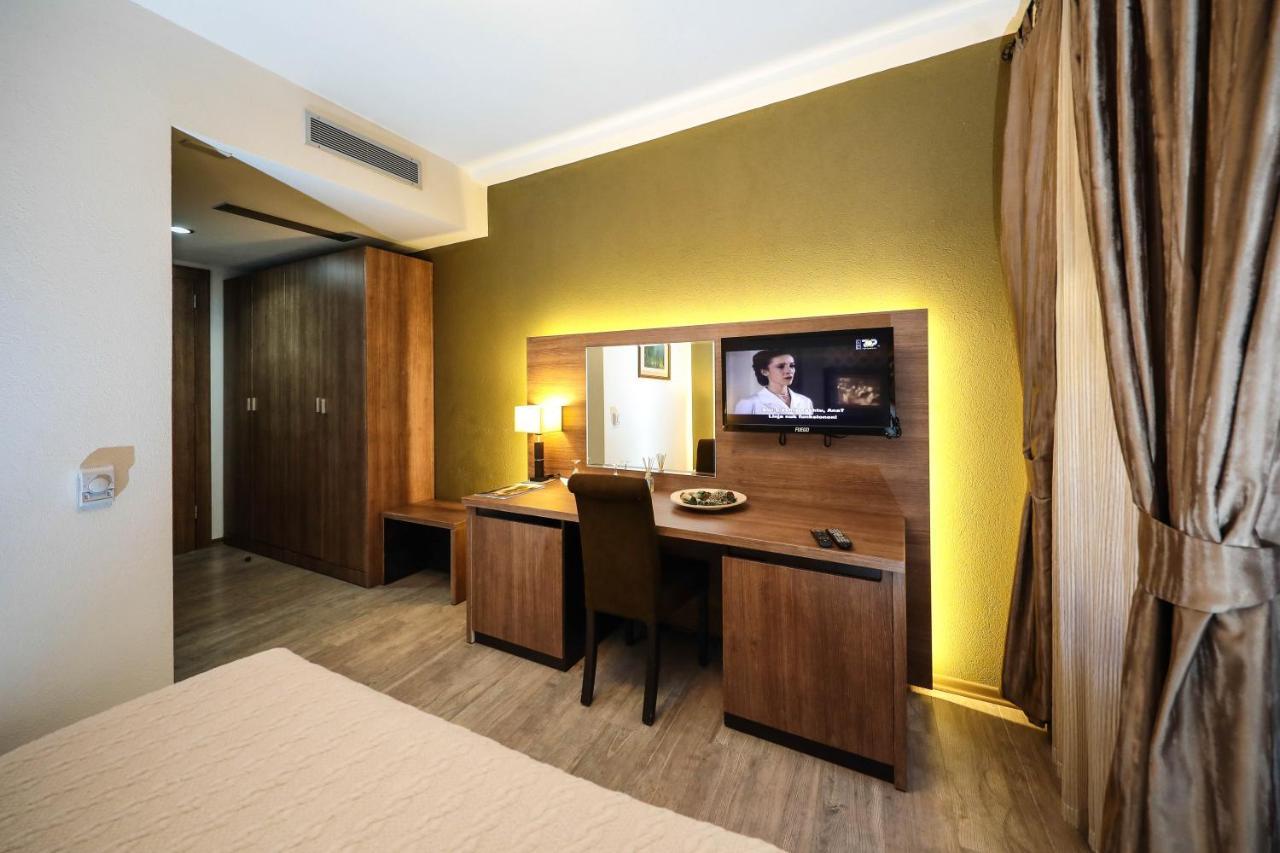 Hotel Carshia E Jupave Gjakova Kültér fotó